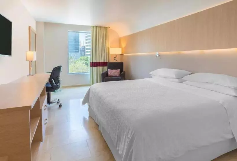 キングサイズベッドのクラシックルーム, Four Points By Sheraton Barranquilla