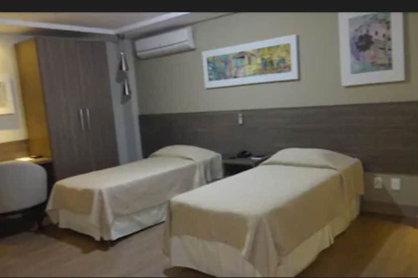 스탠다드 트리플 룸, Mar Suítes Yguassú