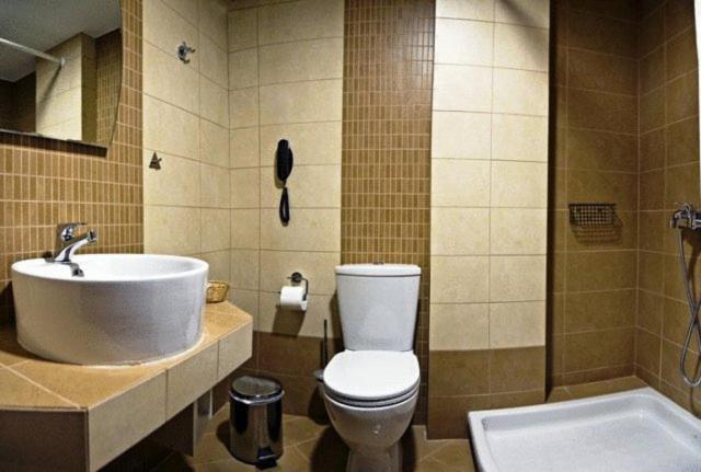 デラックスルーム, Melegos Inn