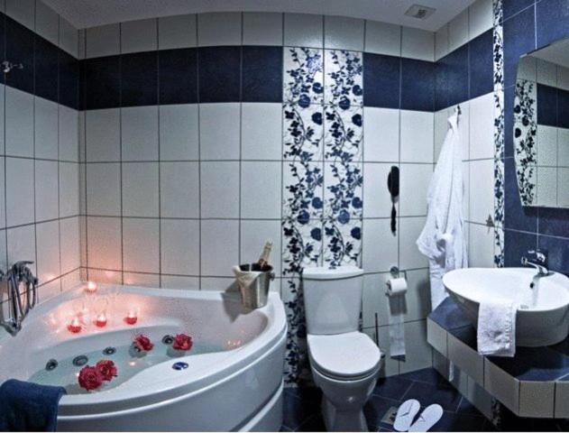 エクゼクティブスイート, Melegos Inn