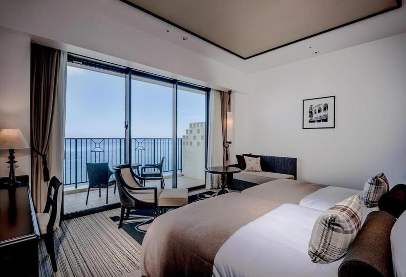 اتاق سوپریور با چشمانداز دریا, Monterey Okinawa Spa & Resort