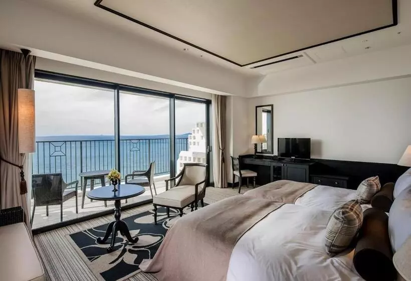 オーシャンビューデラックスルーム, Monterey Okinawa Spa & Resort