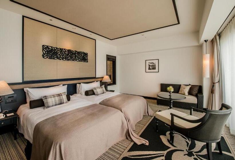 اتاق لوکس با چشمانداز دریا, Monterey Okinawa Spa & Resort