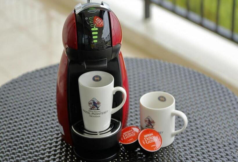 اتاق لوکس با چشمانداز دریا, Monterey Okinawa Spa & Resort