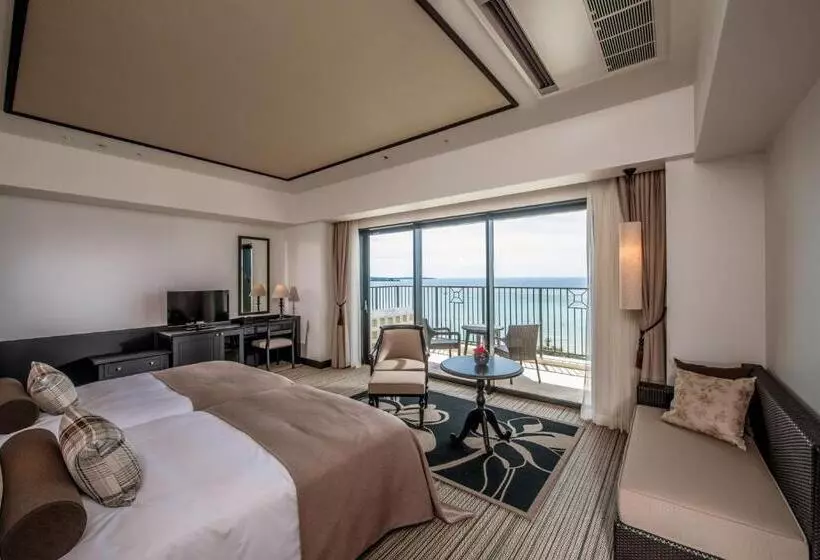 オーシャンビュースーペリアールーム, Monterey Okinawa Spa & Resort