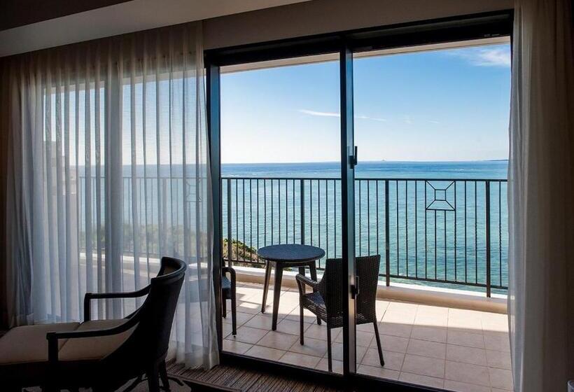 اتاق لوکس با چشمانداز دریا, Monterey Okinawa Spa & Resort