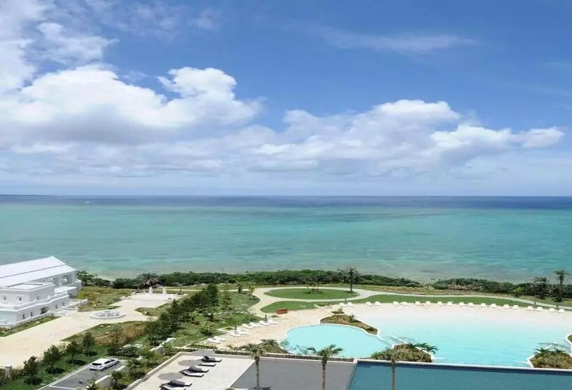 オーシャンビュースタンダードルーム, Monterey Okinawa Spa & Resort