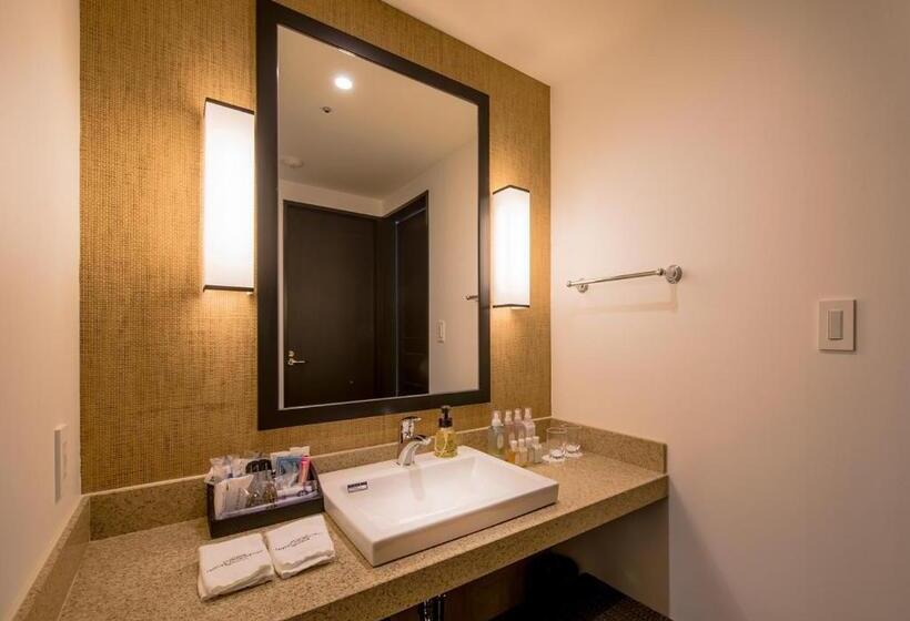 اتاق لوکس با چشمانداز دریا, Monterey Okinawa Spa & Resort