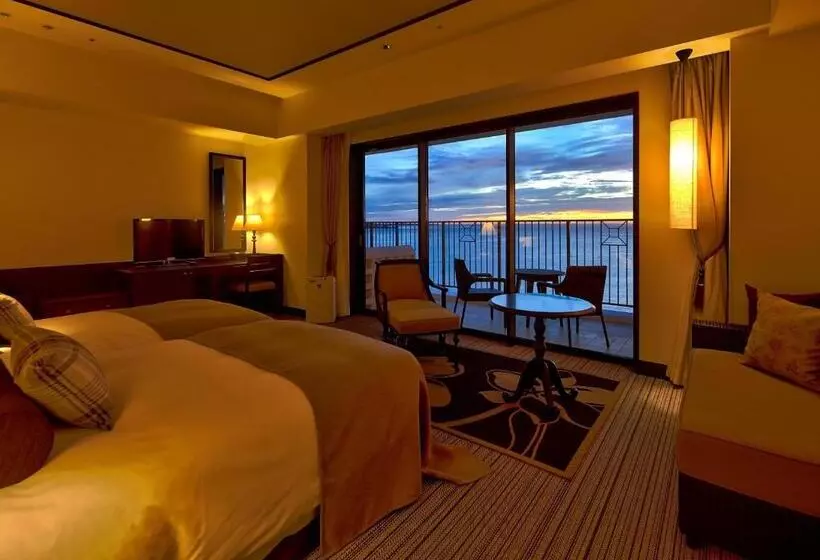オーシャンビューデラックスルーム, Monterey Okinawa Spa & Resort