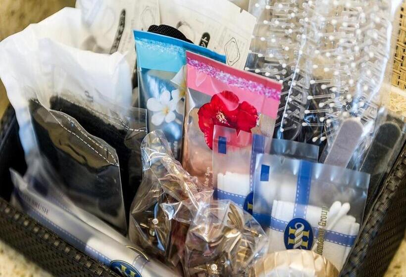 اتاق لوکس با چشمانداز دریا, Monterey Okinawa Spa & Resort