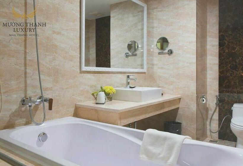 豪华海景房, Muong Thanh Luxury Nha Trang