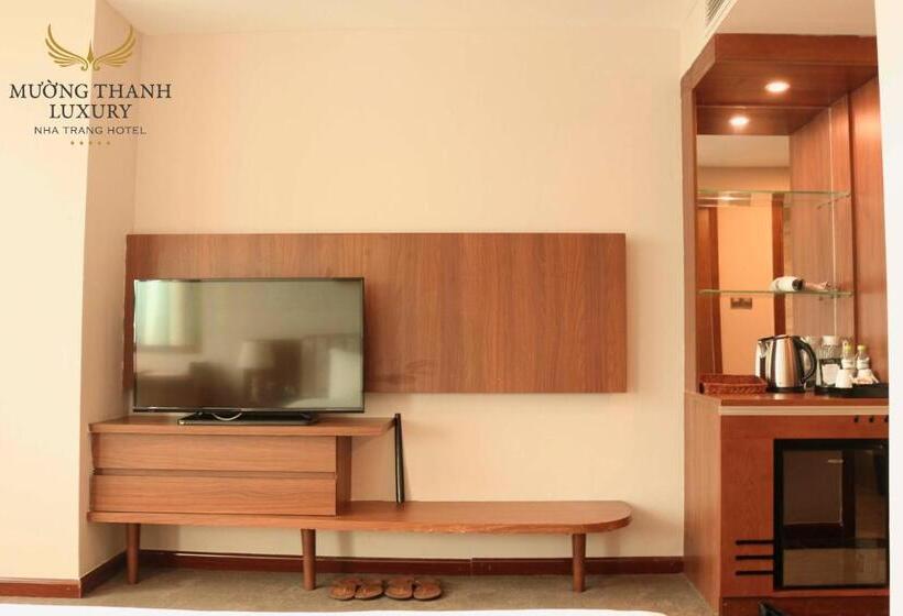 琮城市景观的豪华间, Muong Thanh Luxury Nha Trang