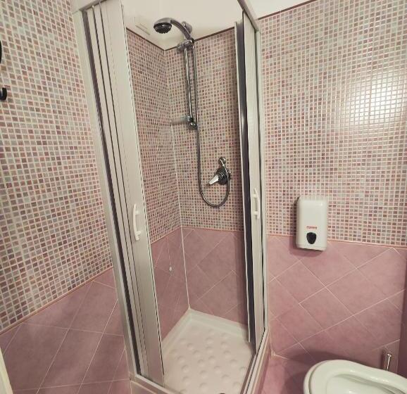 اتاق استاندارد, La Valle Dell Aquila