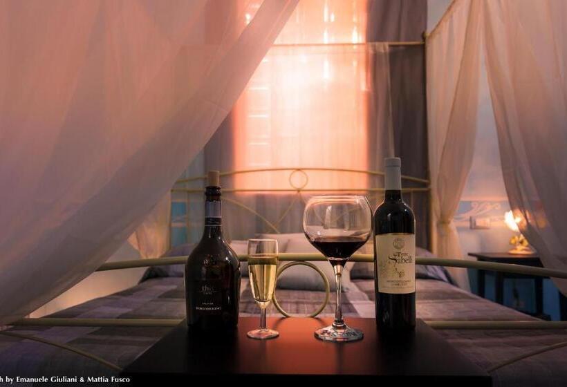 سوییت با چشمانداز باغ, La Valle Dell Aquila