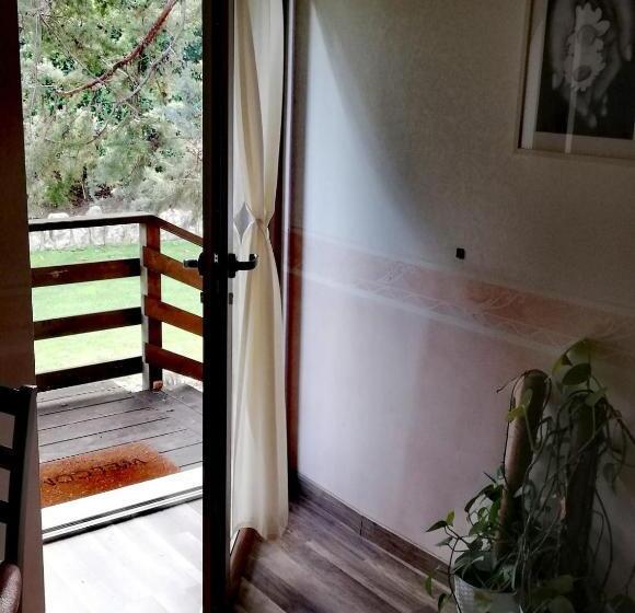 سوییت با چشمانداز باغ, La Valle Dell Aquila