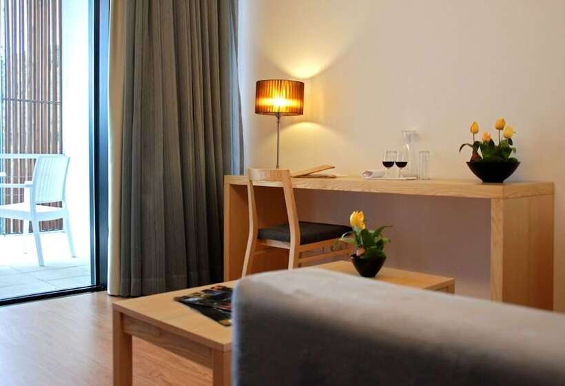 套房, Quinta De Casaldronho Wine