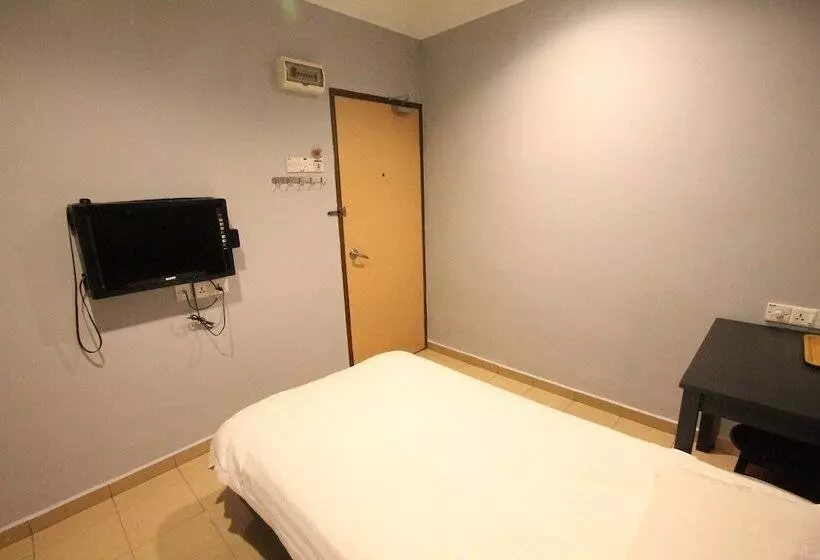 Habitació Superior Individual, Station 18