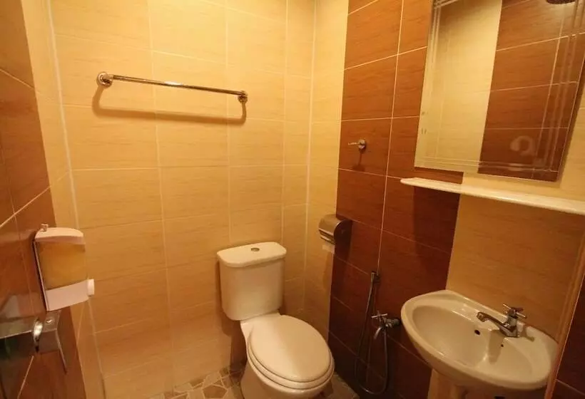 Habitació Superior Individual, Station 18