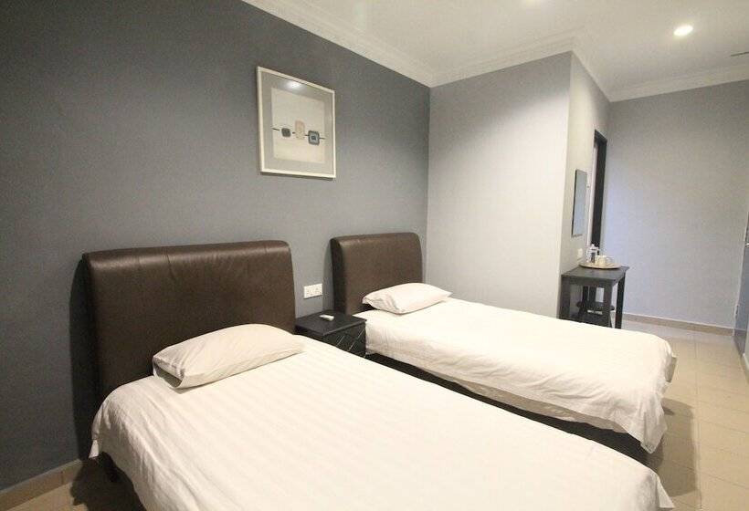 Deluxe Zimmer, Station 18