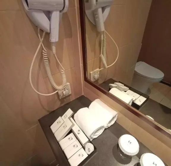ガーデンビュースタンダードルーム, Swissbelresidences Kalibata