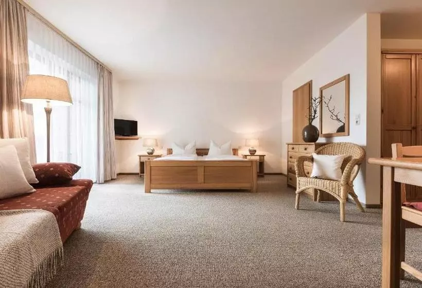 スタンダードスタジオ, Landhotel Rosenberger