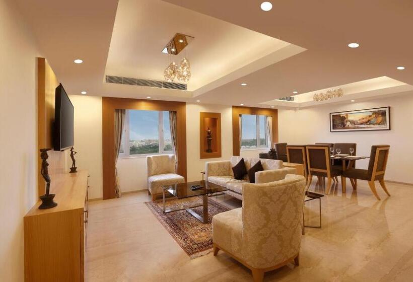 이그제큐티브 스위트, Lemon Tree Hotel, Gachibowli, Hyderabad