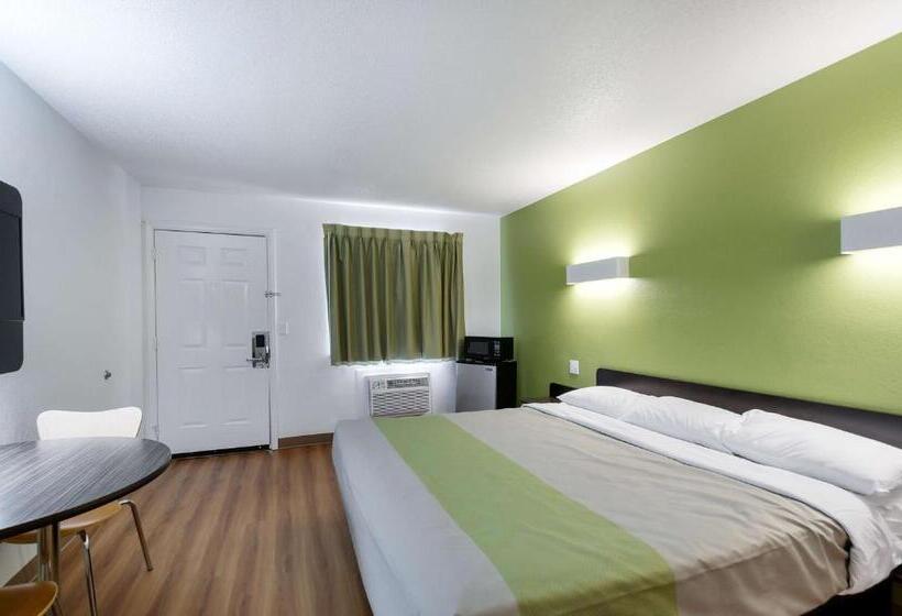 Номер Deluxe Кровать Кинг, Motel 6charles Town, Wv