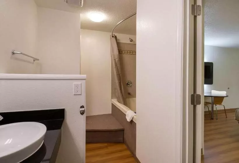 デラックスの４人部屋, Motel 6charles Town, Wv