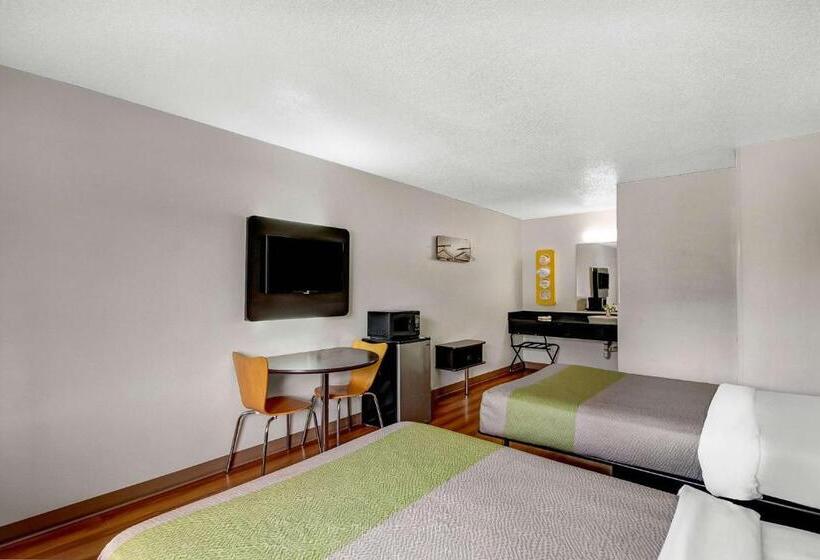 Четырехместный Номер Стандарт, Motel 6charles Town, Wv