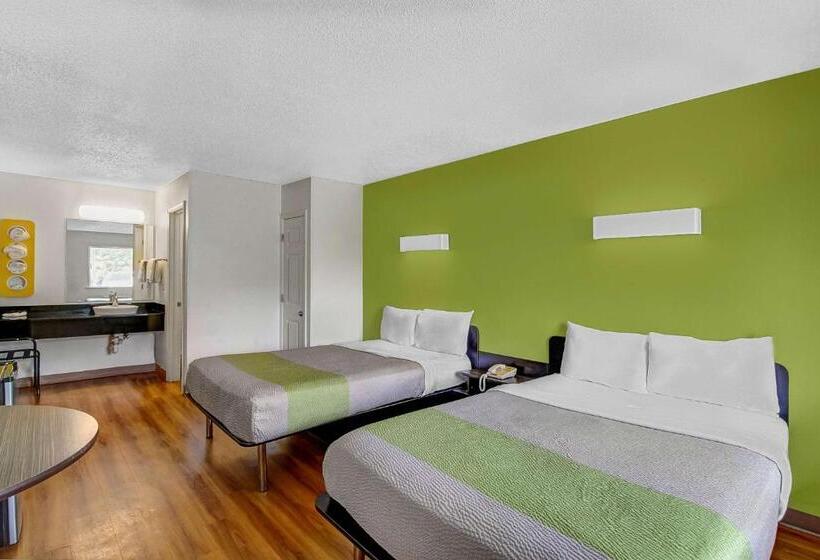 Четырехместный Номер Стандарт, Motel 6charles Town, Wv