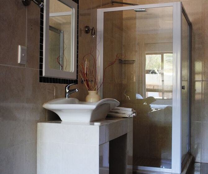 شقة غرفتين نوم مطلة على حمام السباحة, Palm Valley Inn And Day Spa