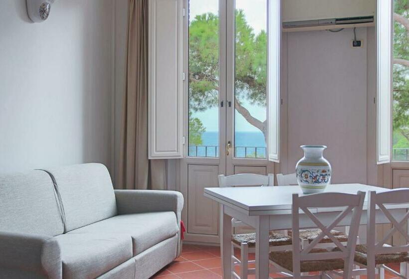 스탠다드 스튜디오, Allegroitalia Elba Capo D Arco