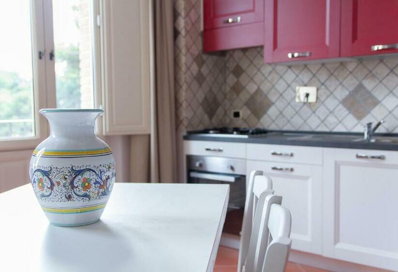 스탠다드 스튜디오, Allegroitalia Elba Capo D Arco