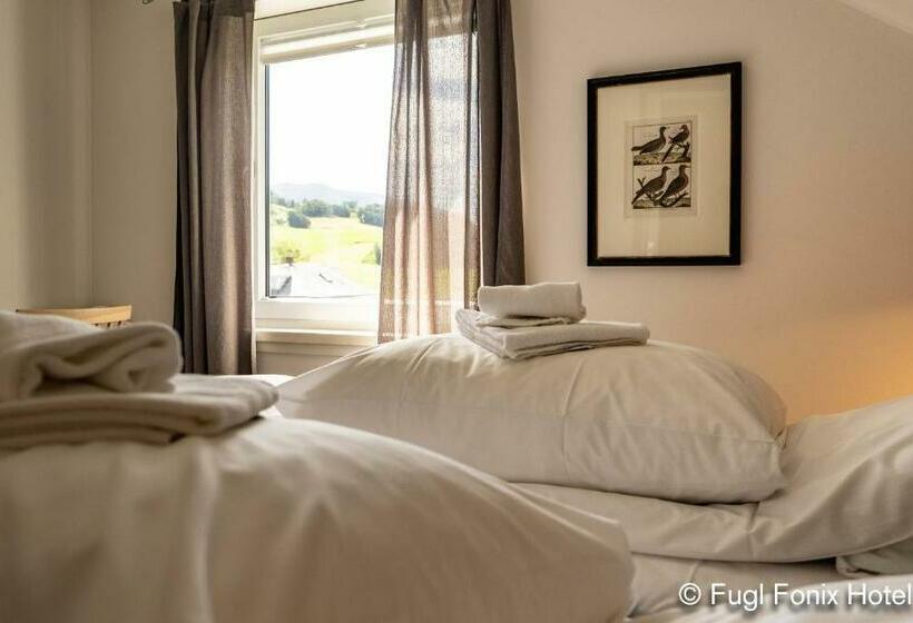 غرفة قياسية, Fugl Fønix