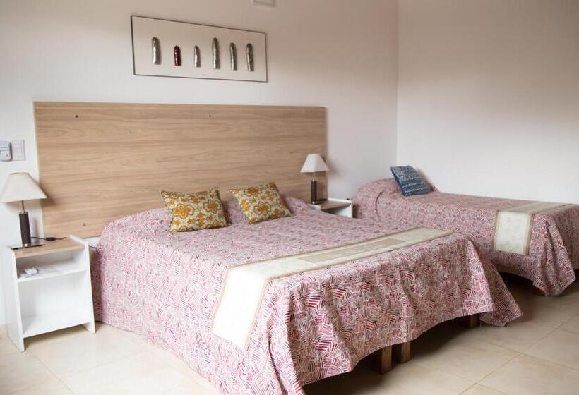 Трехместный Номер Комфорт, Posada Del Manzano