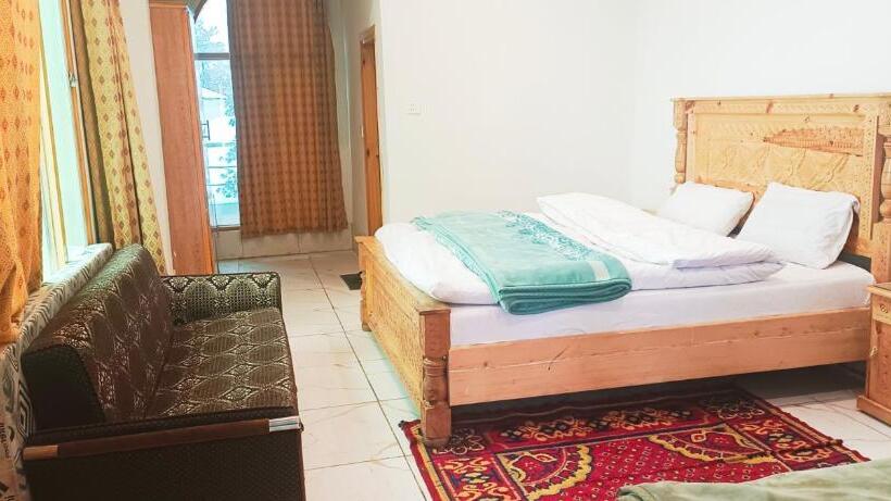 اتاق لوکس, Pearl Continental Hotel Malam Jabba