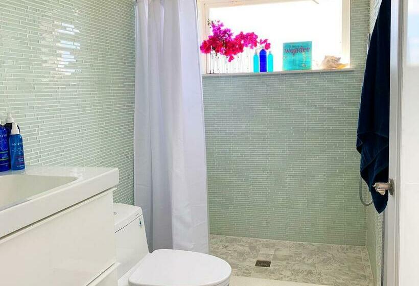 استودیوی استاندارد با چشم‌انداز دریا, Mika S Resort