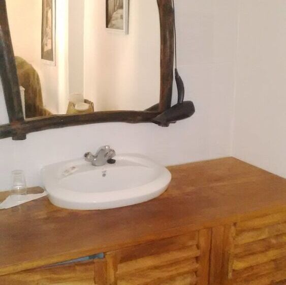 Standard Single Room Single Bed, Afrika Pearl & Spa