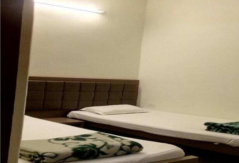 اتاق استاندارد با سرویس بهداشتی مشترک, Alka