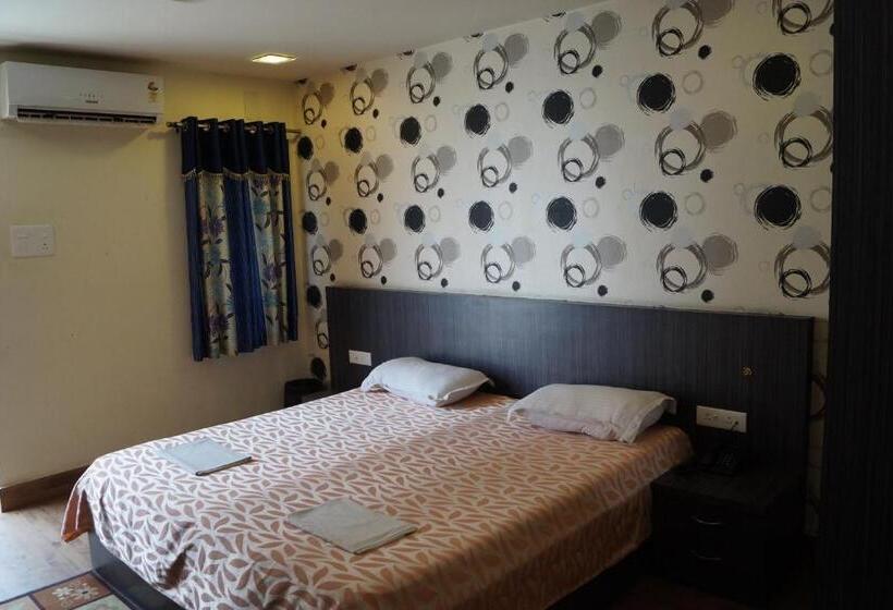 Quarto Deluxe, Alka