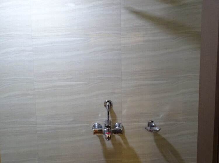 اتاق پرمیوم, Alka