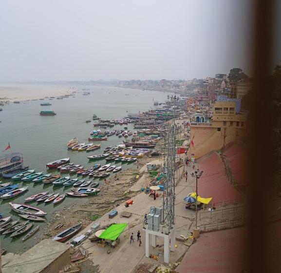 اتاق رویال, Alka