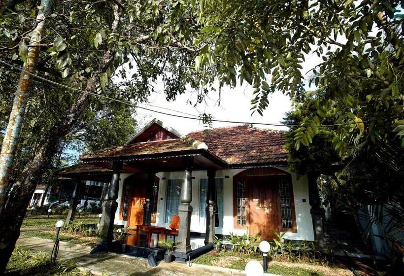 ویلای لوکس 1 خوابه, Bamboo Lagoon Backwater Front Resort