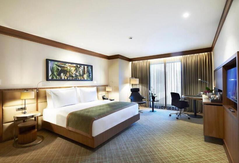 غرفة سوبيريور سرير كينج, Divan Adana