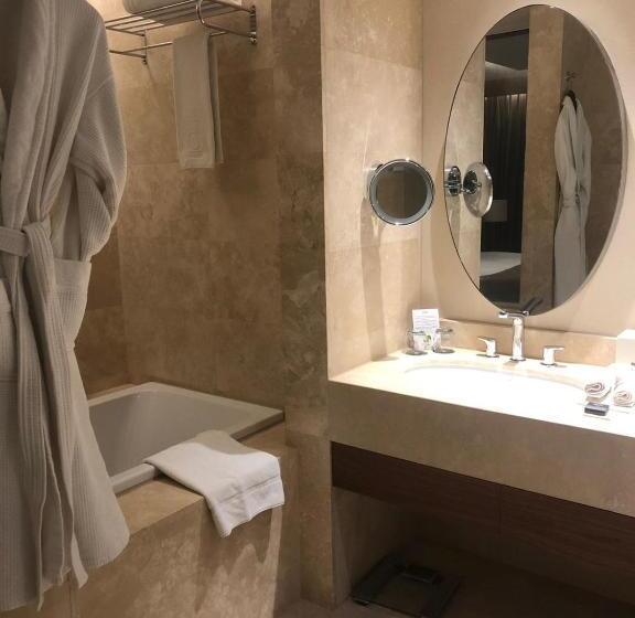سوییت جونیور, Divan Adana