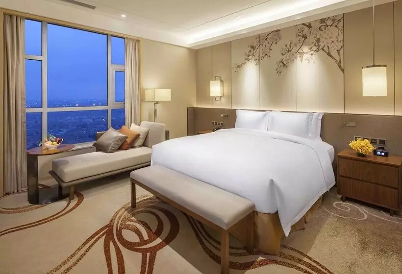 キングサイズベッドのスイートルーム, Doubletree By Hilton Hotel Qingdao   Jimo