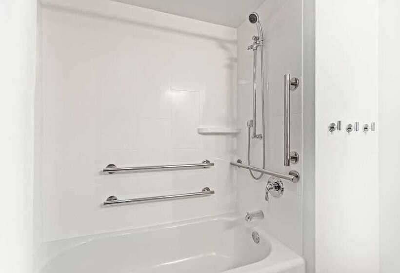 إستوديو قياسى, Hampton Inn Springfieldsoutheast