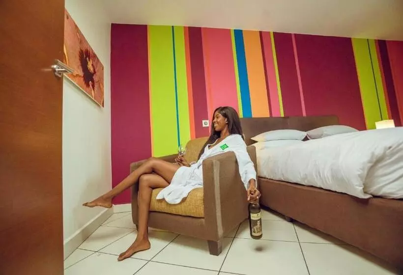 اتاق استاندارد, Ibis Styles Accra Airport