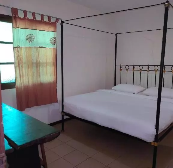 اتاق استاندارد, Kuching Waterfront Lodge