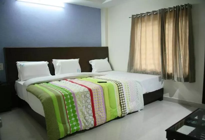 Executive Kolmen Hengen Huone, Kvp Inn
